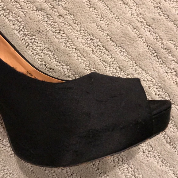 Badgley Mischka Satin Peeptoe Heels - Picture 5 of 5